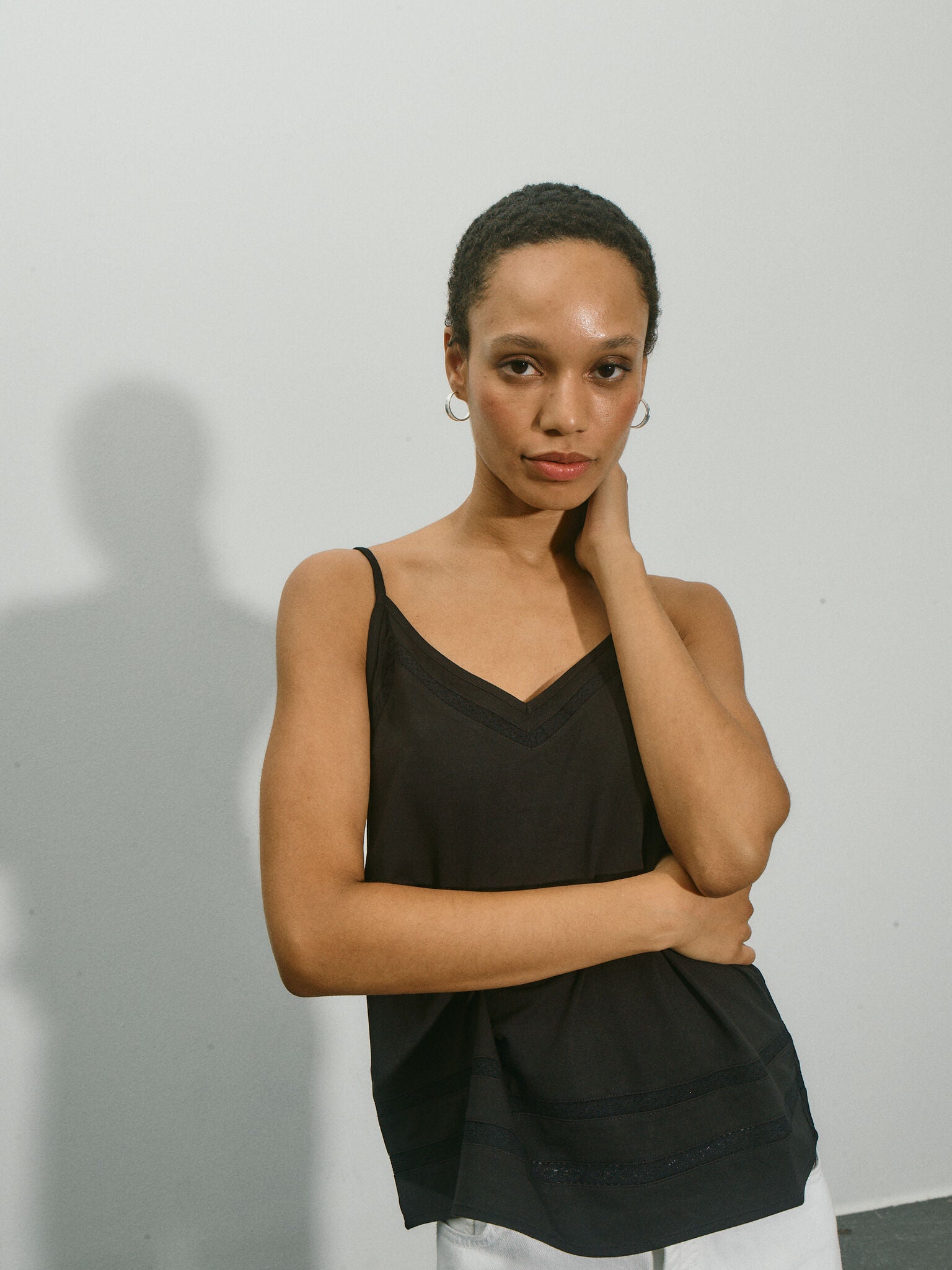 Modelshot / Black / Detail